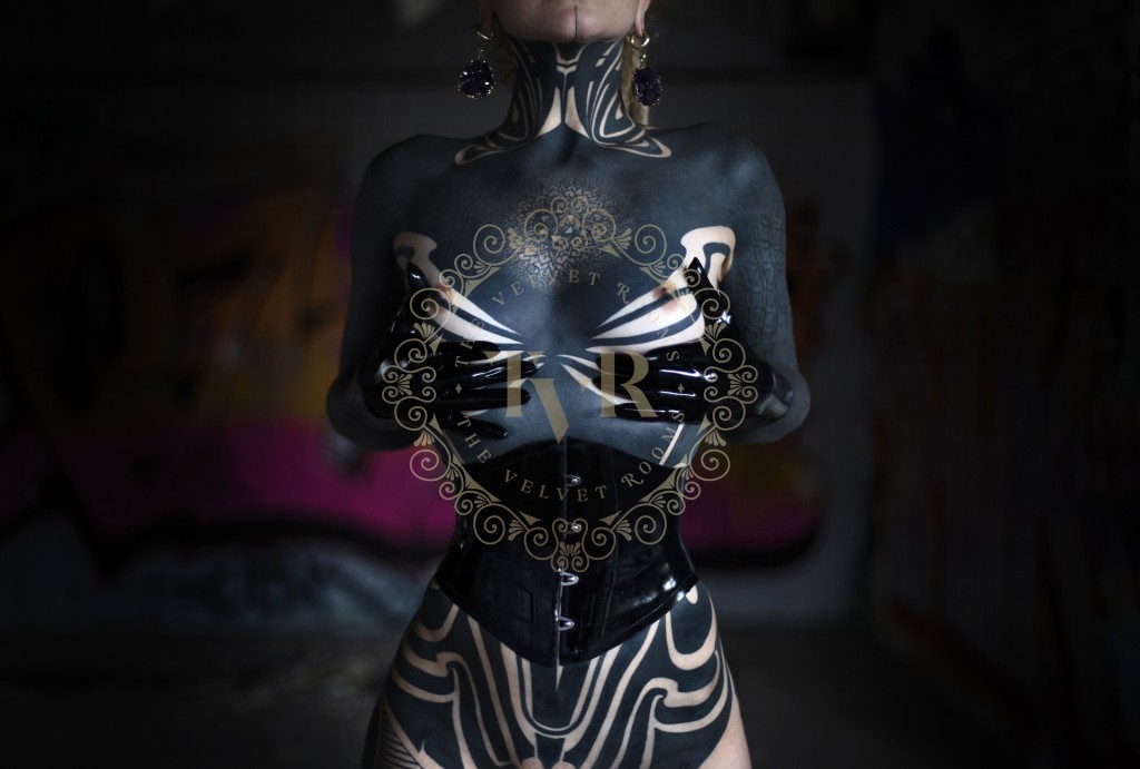  Rheia  escort Zürich